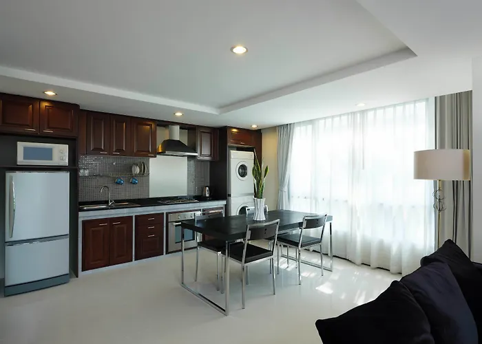 Hotel Silom Lofts 3*