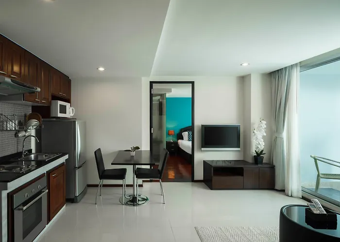 Silom Lofts Hotel